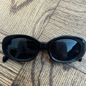 Classic Black Oval Women's Sunglasses